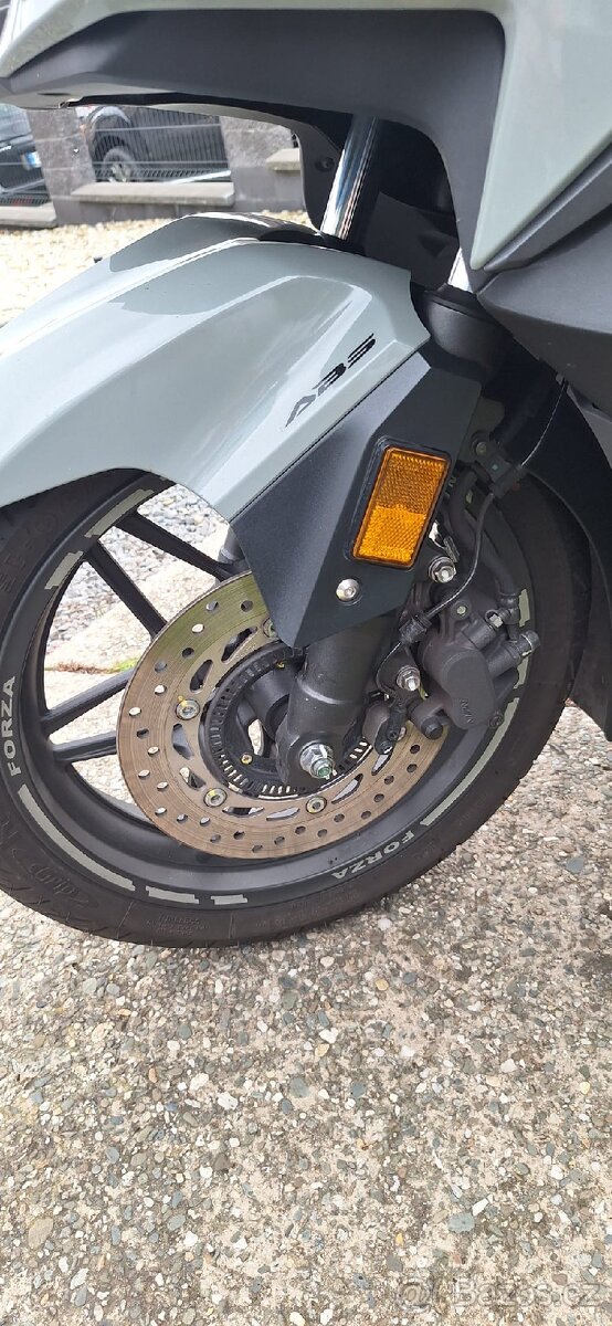 HONDA FORZA 125 08/2022 - 19