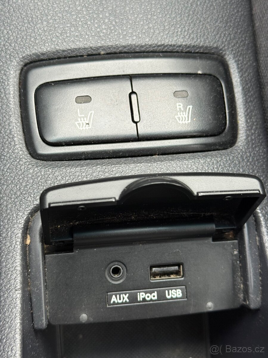 Kia Sportage 2010 2.0 CRDI 110 kW 4x4 - 19