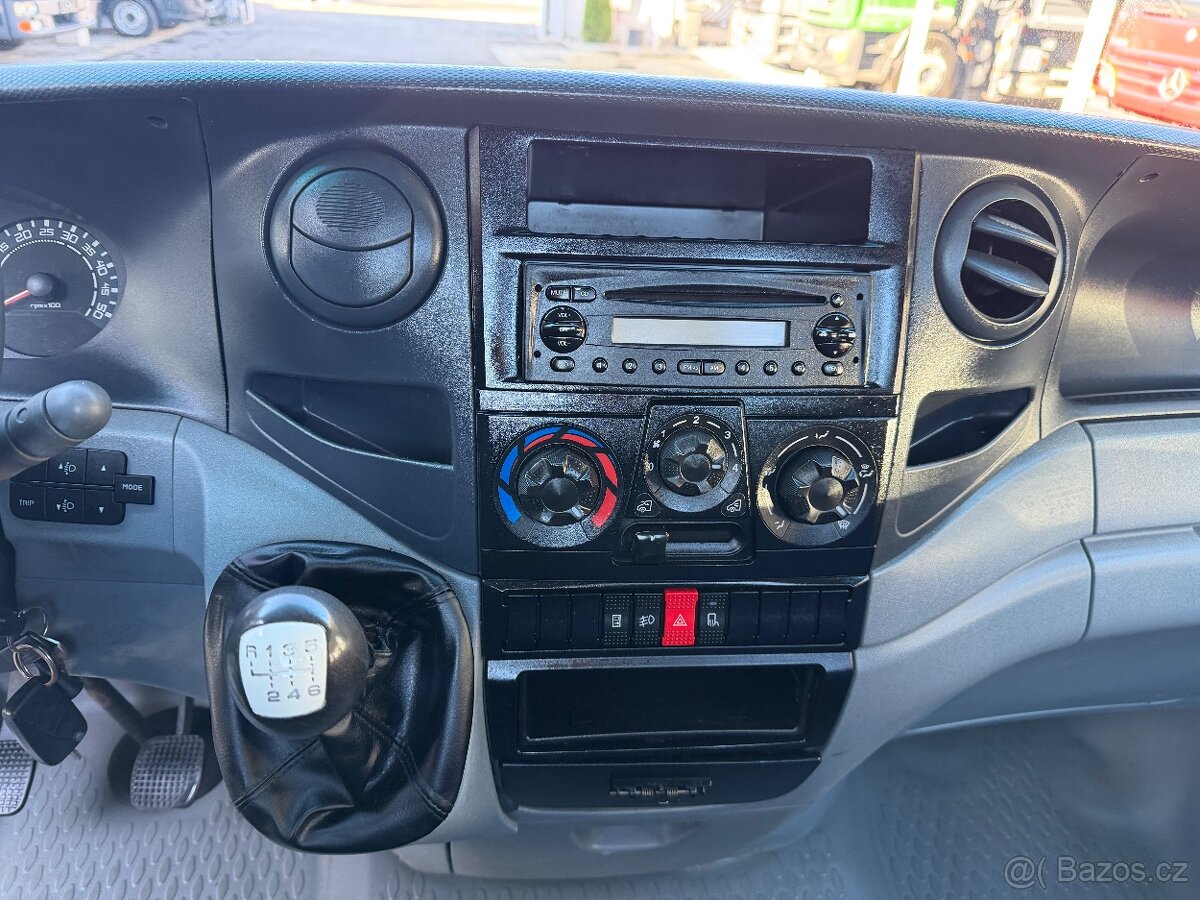 IVECO DAILY 35C15 VYKLÁPĚČ TŘÍSTRANNÝ do 3.5t - 19