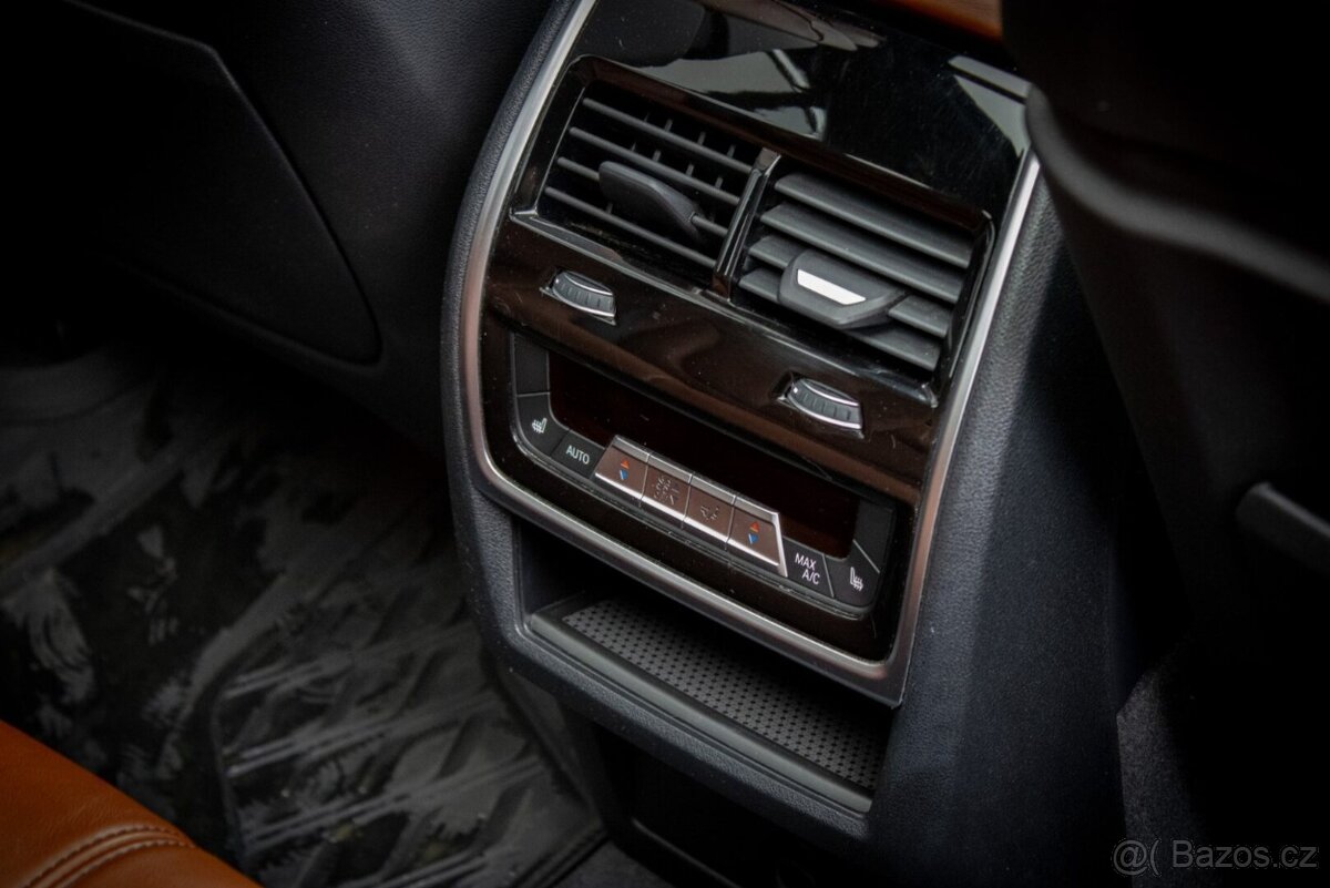 BMW X5 xDrive M50d 294kW - 19