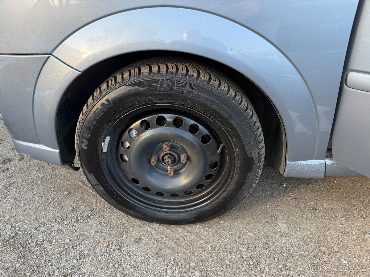 Opel Meriva 1.6i - 19