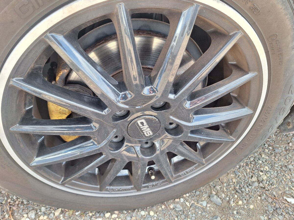 VW Golf 1.2Tsi rv.2016 5dveři - 19