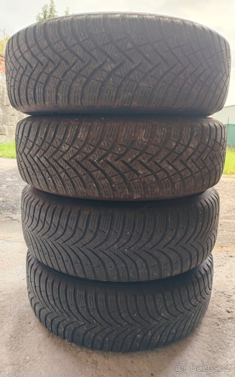 Prodám Volkswagen Golf 5 po servise, STK, v pěkném stavu - 19