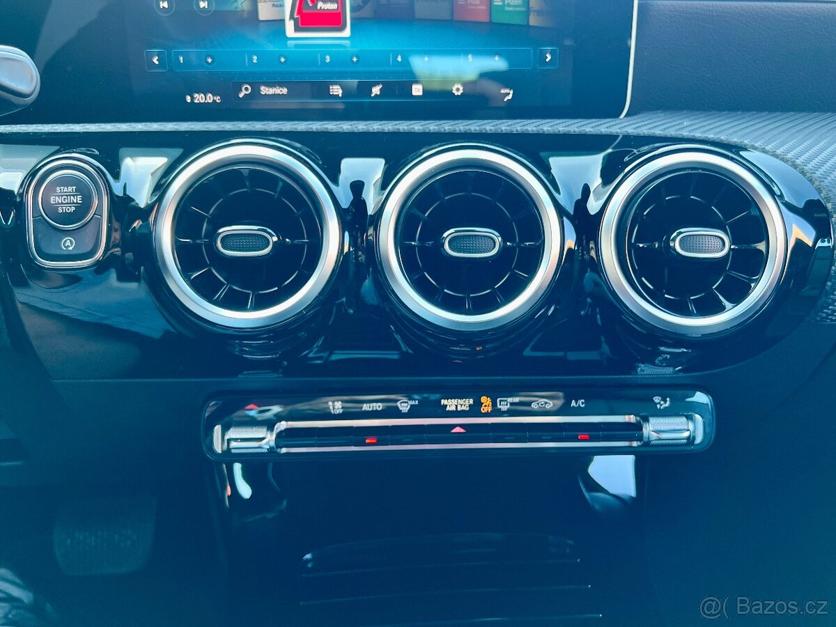 Mercedes-Benz CLA 180d SHOOTING BREAK / 2020 - 19