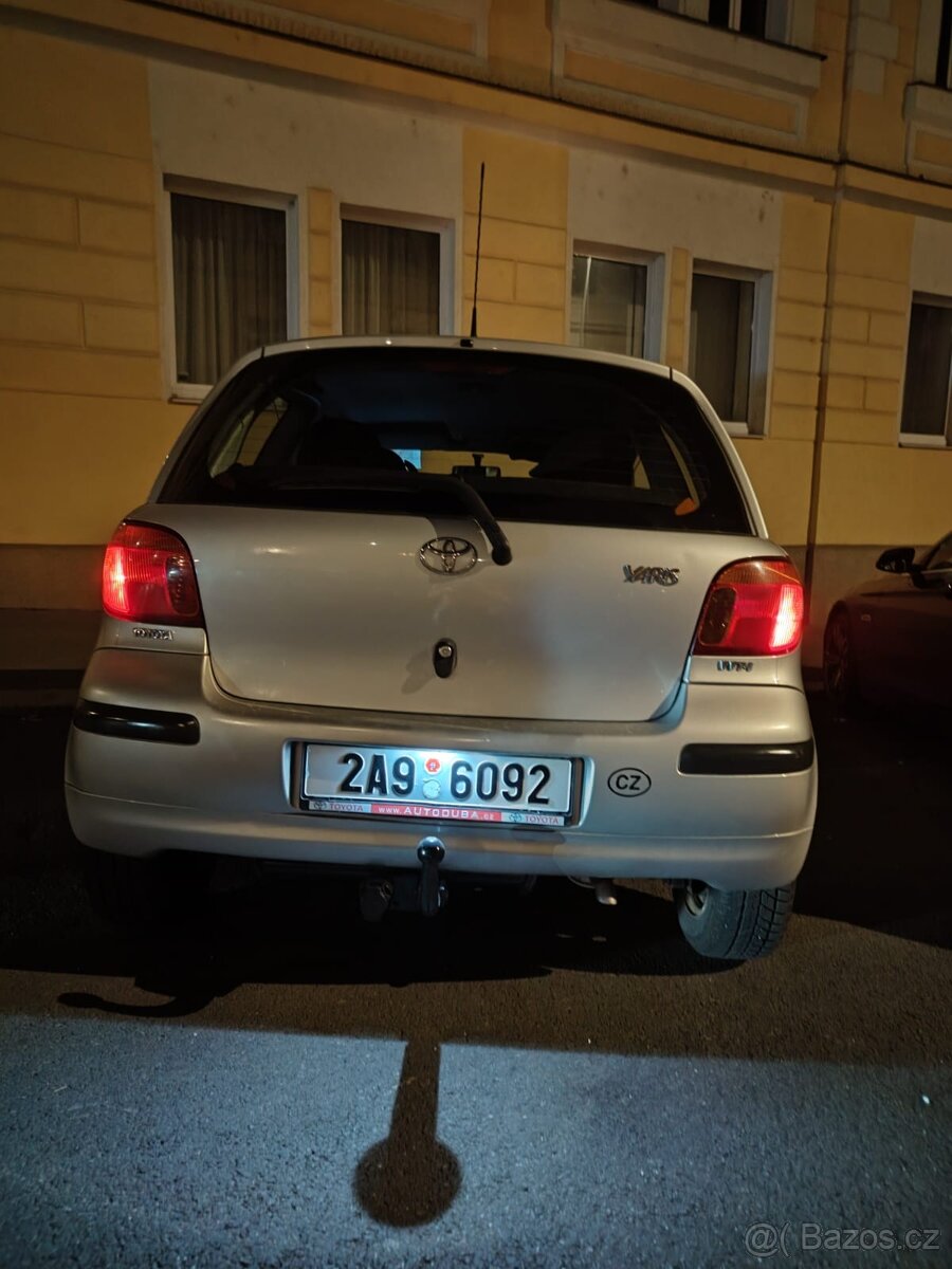 Toyota Yaris coupe 2003 čtyřválec - 19
