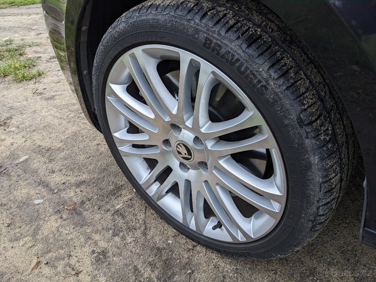 Škoda Superb II 3,6FSI 191kW 4x4 - 19