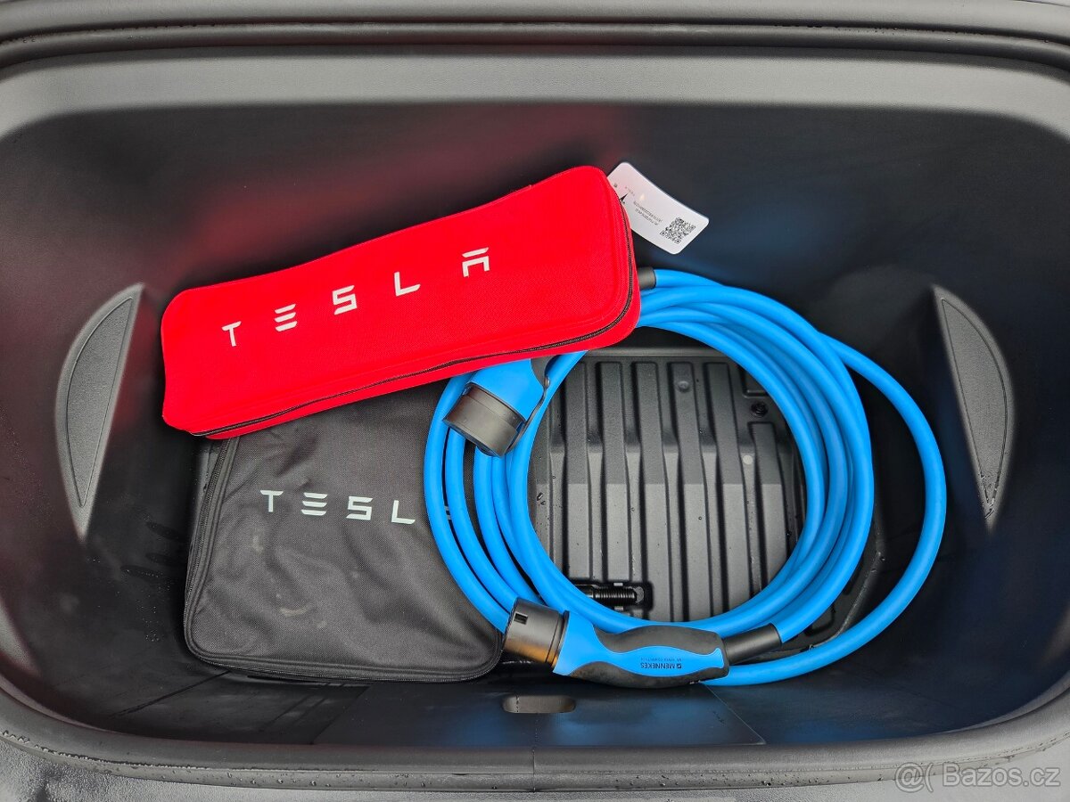 Tesla Model Y 4x4 Long Range Dual Motor Záruka 378kW - 19