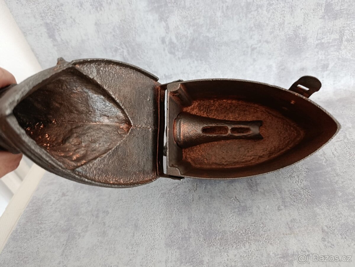 Orig.atypická vzácná žehlička DRAK do sbírky, dekorace - 19