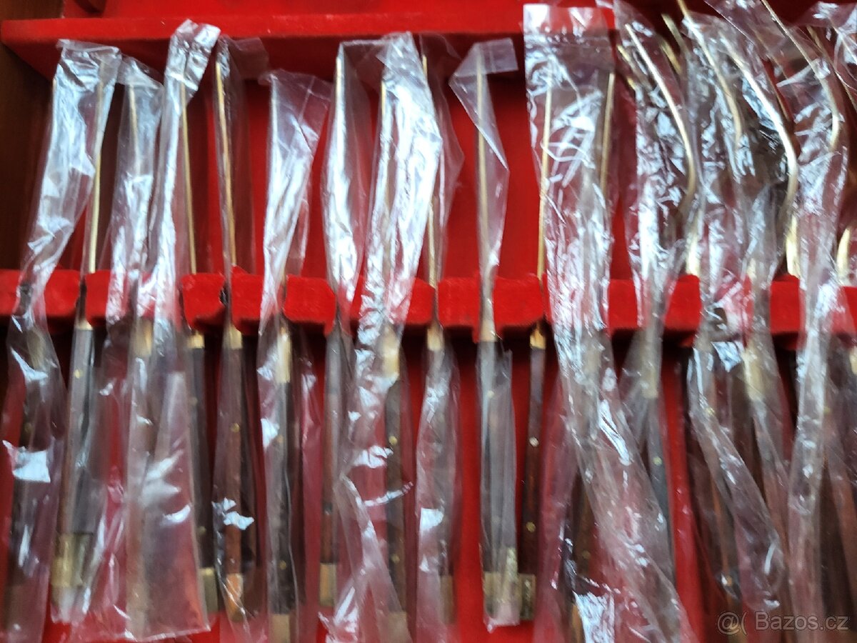 Dvoupatrová příborová sada (mosaz a týkové dřevo) - 19