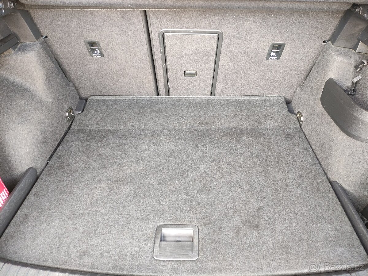 Škoda Karoq SPORTLINE FullLED ACC NAVI KAMERA - 19