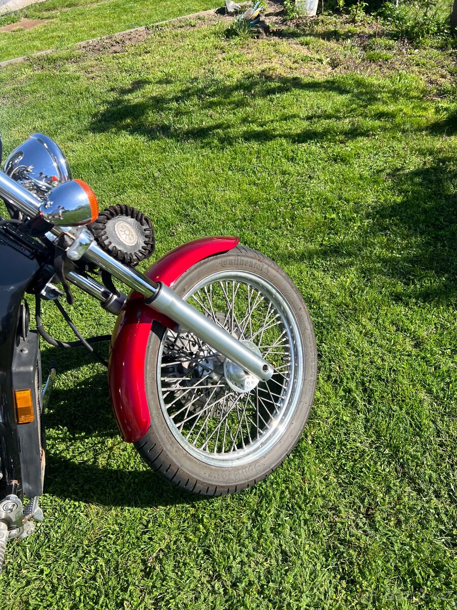 Honda shadow 600 - 19