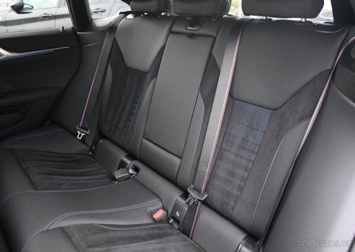 BMW i4 eDrive401 - 19