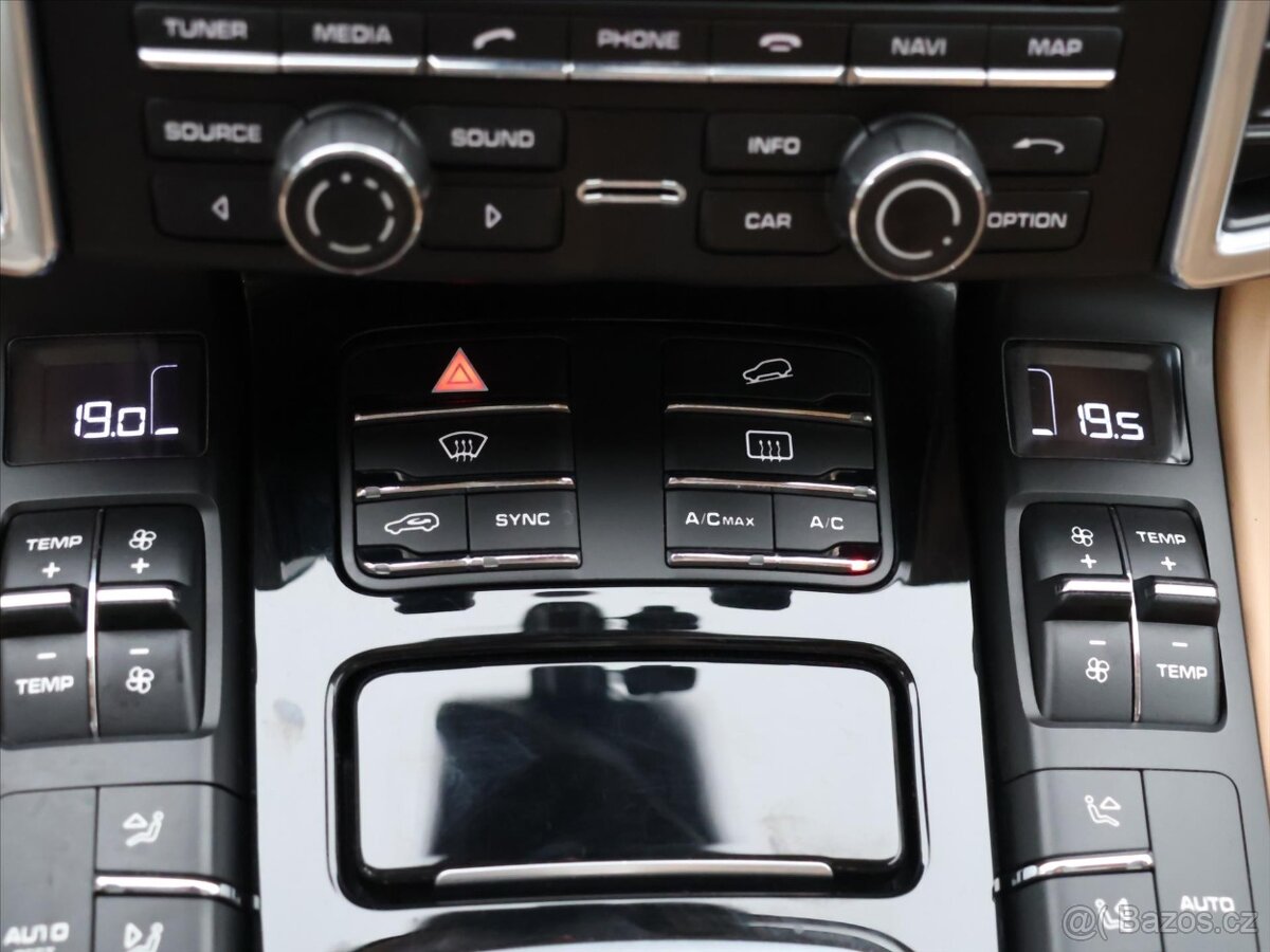 Porsche Cayenne 3.0 tdi r.v. 6/2017, 144000 km - 19