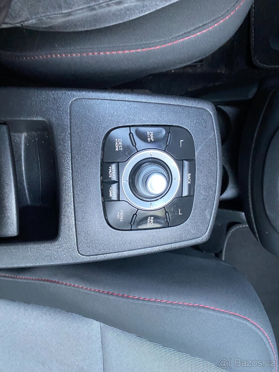 Renault Scénic 1.5 dci Expression- navigace - 19