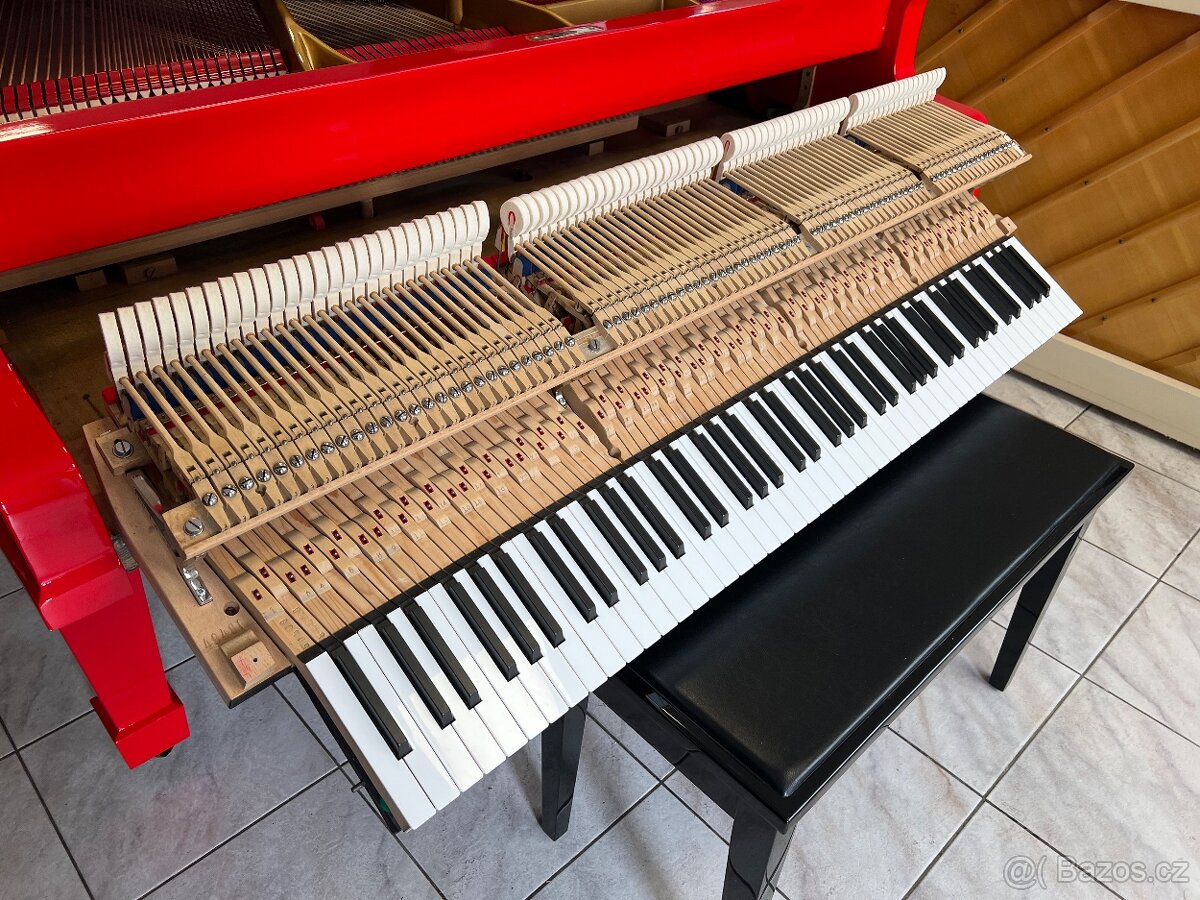 Červený klavír August Forster po opravě, se zárukou a doprav - 19