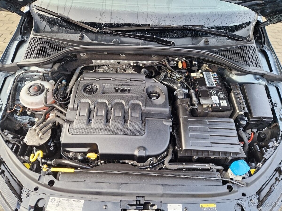 ŠKODA Octavia kombi, 134 tis. km, tažné, r.v. 2019 - 19