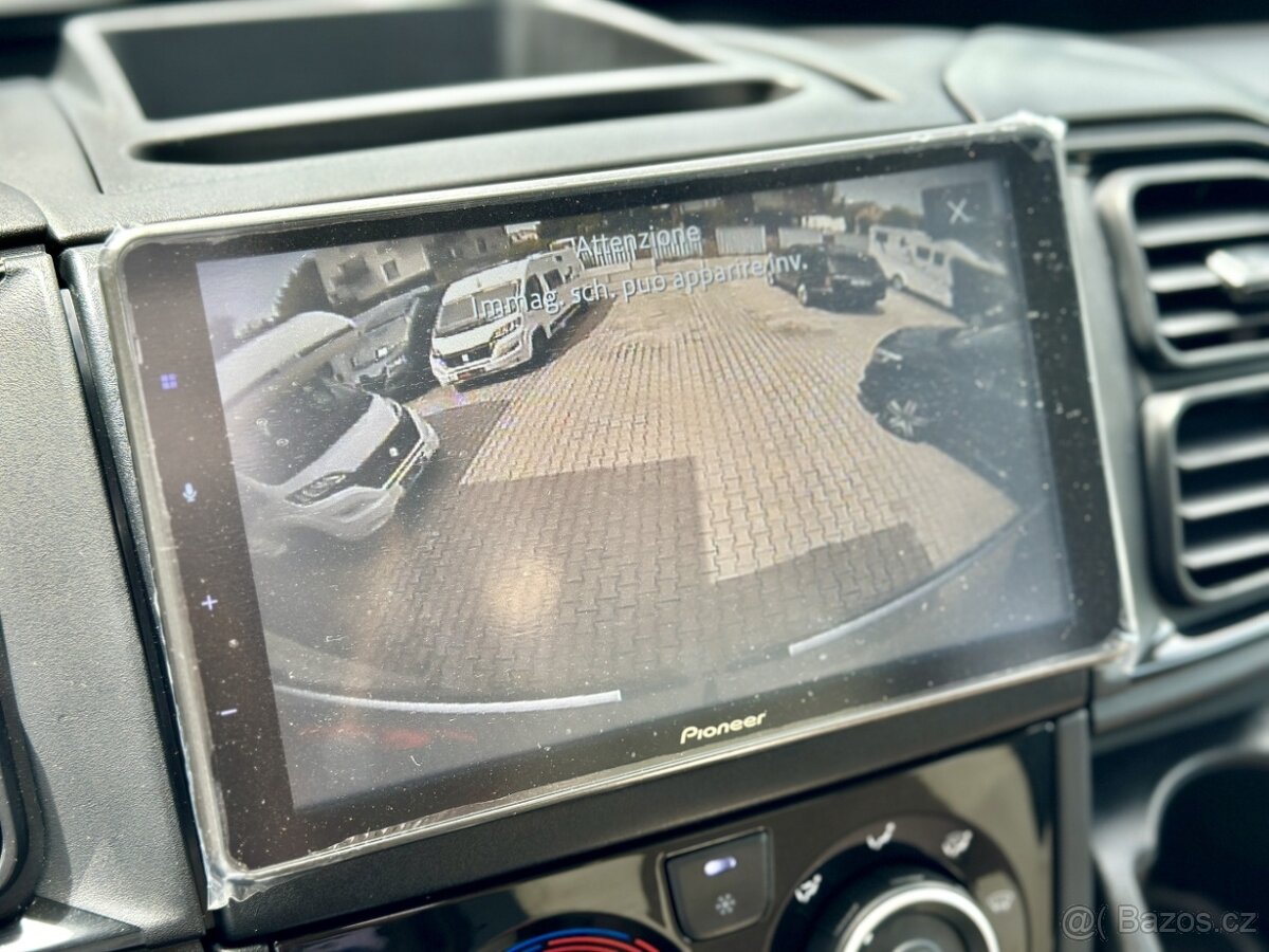 EURA MOBIL VAN 635 HB - 19