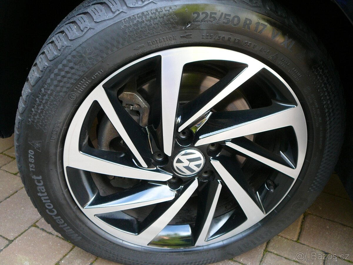 VW SHARAN 2.0 TDI 135KW 7MÍST DSG+F1 NAV ACC FRONT EL.BOČNÍ - 19