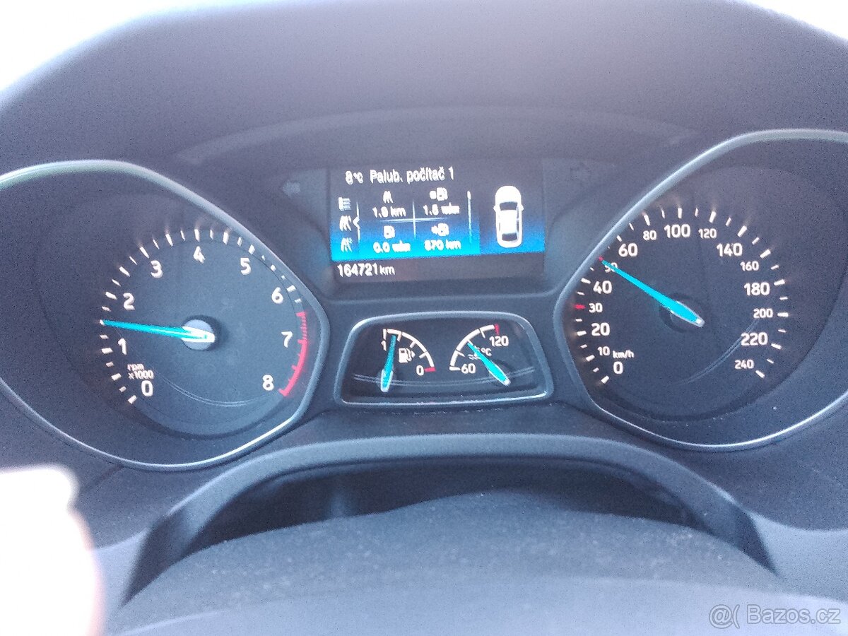 Ford Focus kombi benzin facelift 2016 165 tis km - 19