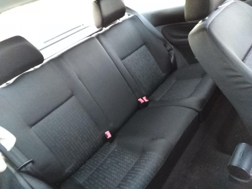 VW GOLF 4 1,6-16V BENZIN NAJ 130 KLIMATR. ZA 39000 KČ - 19