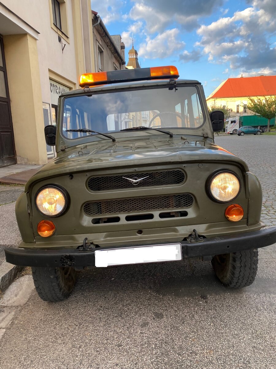 UAZ 469 BI - 19