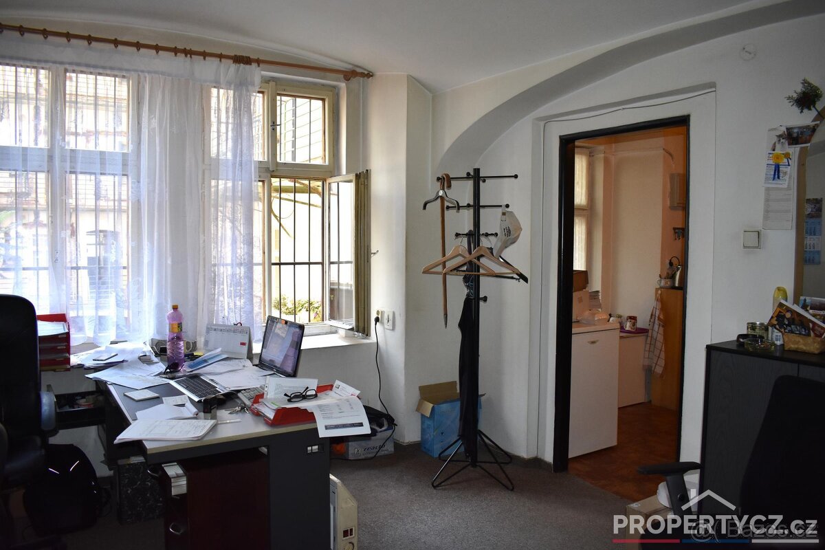 Multifunkční prostory Arbesovo náměstí - 19