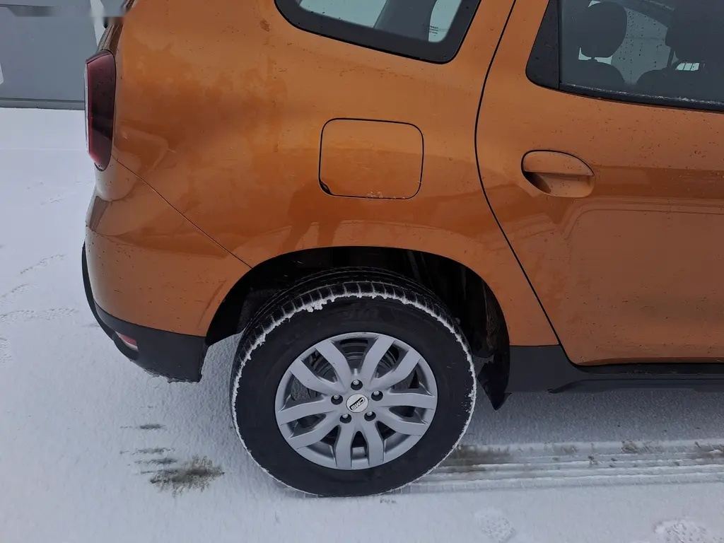 Dacia Duster, 1.6i 84KW 1.MAJ JIŽ REZERVACE - 19