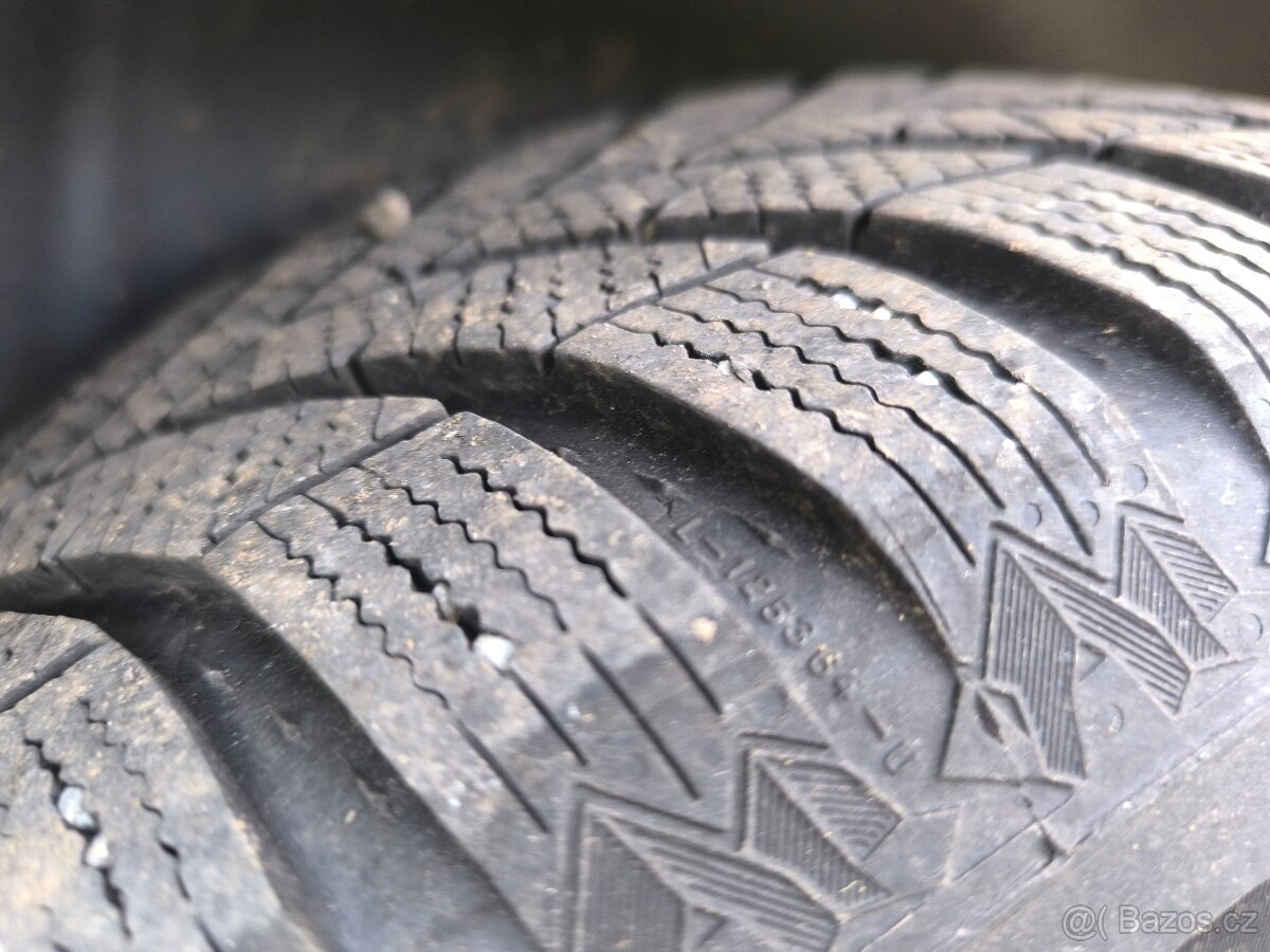 Renault Mégane, KRÁSNÝ,VÝBAVA,95TKM,SERVISKA - 19