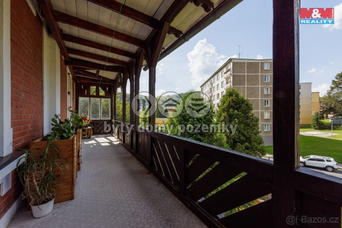 Prodej unikátního rodinného domu - 19