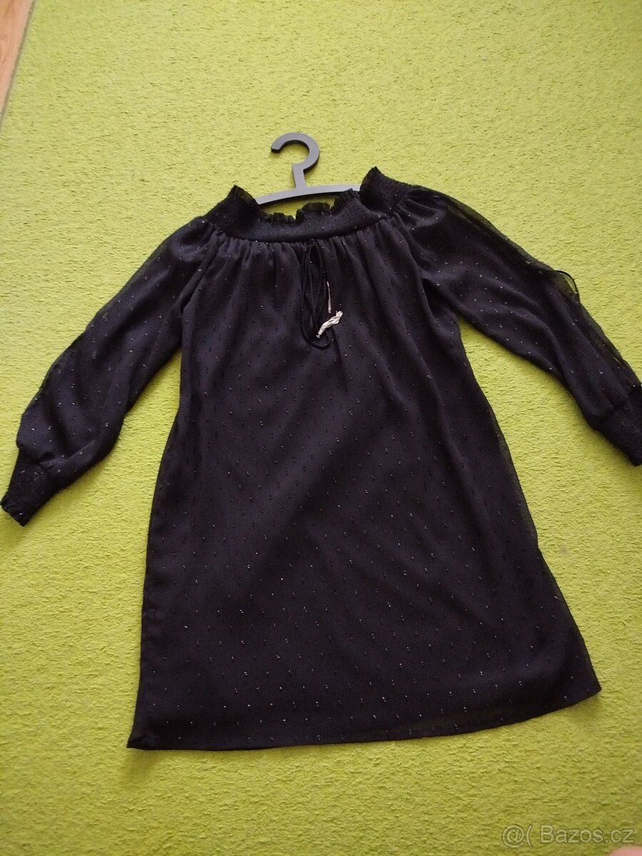 Dámské oblečení vše vel.s - 19