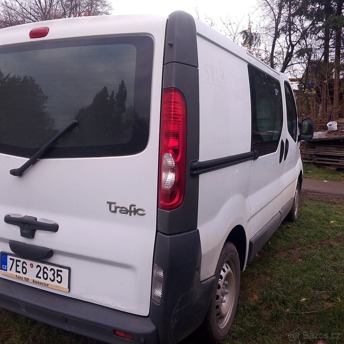 Renault Trafic 2.0 - 19