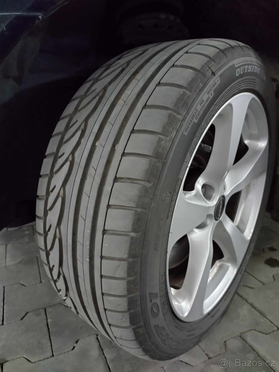Volvo S80 V8 4.4i - 19