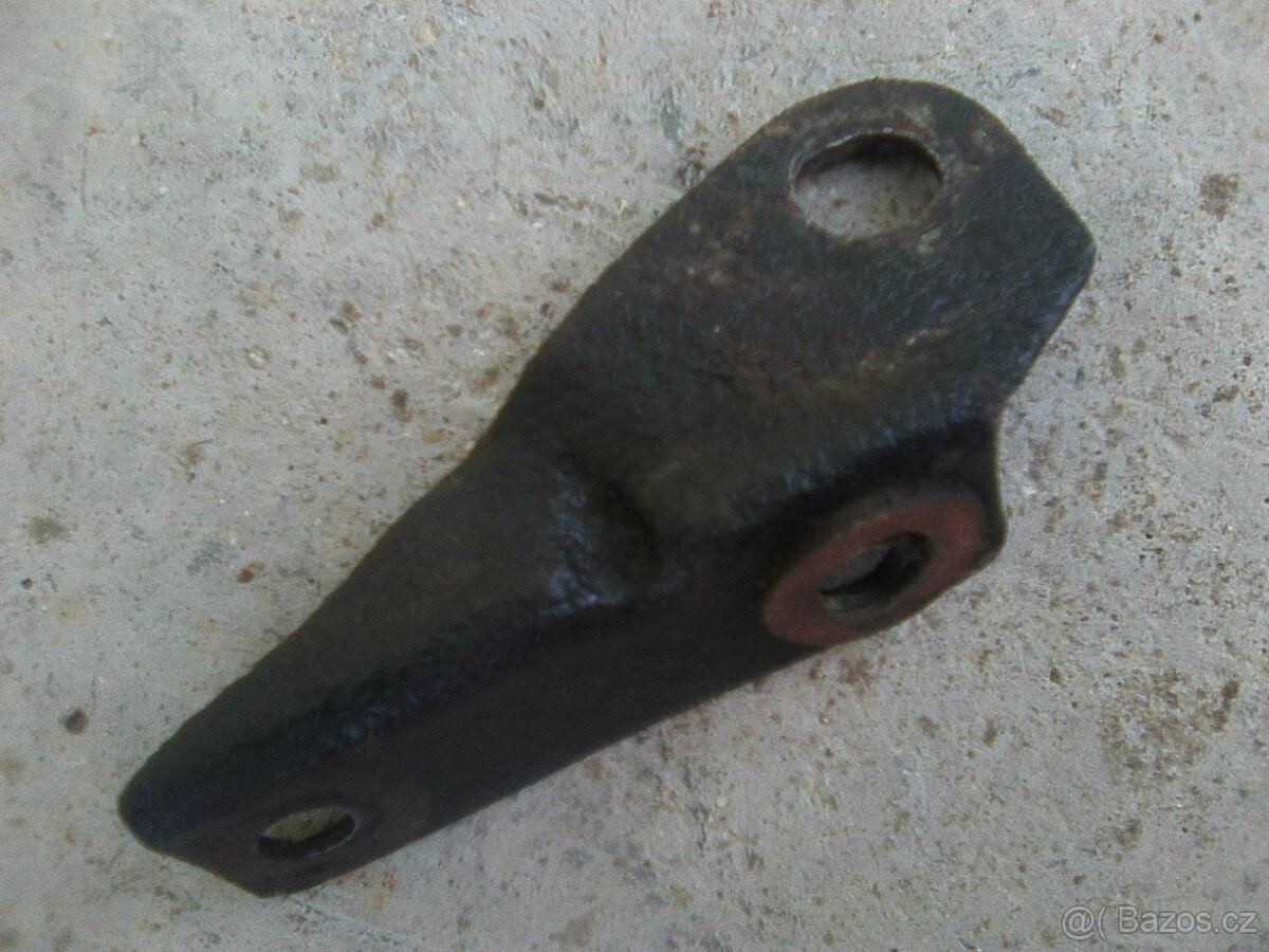 čz 125/175 476/477/486/487-p.vidle,kryt řetězu,sedlo,z.tlumi - 19