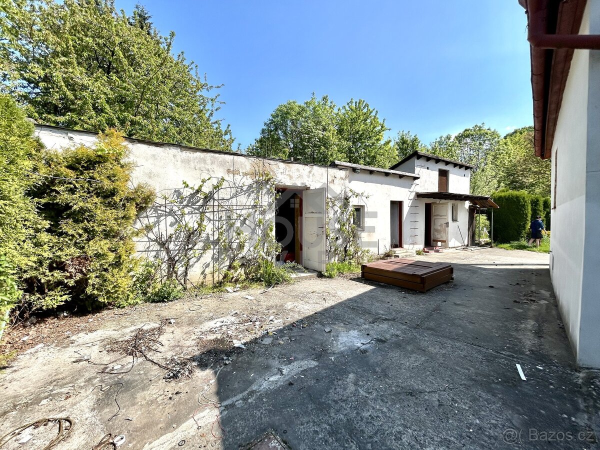 Prodej rodinného domu, 110 m², na pozemku 1132 m², Praha - - 19