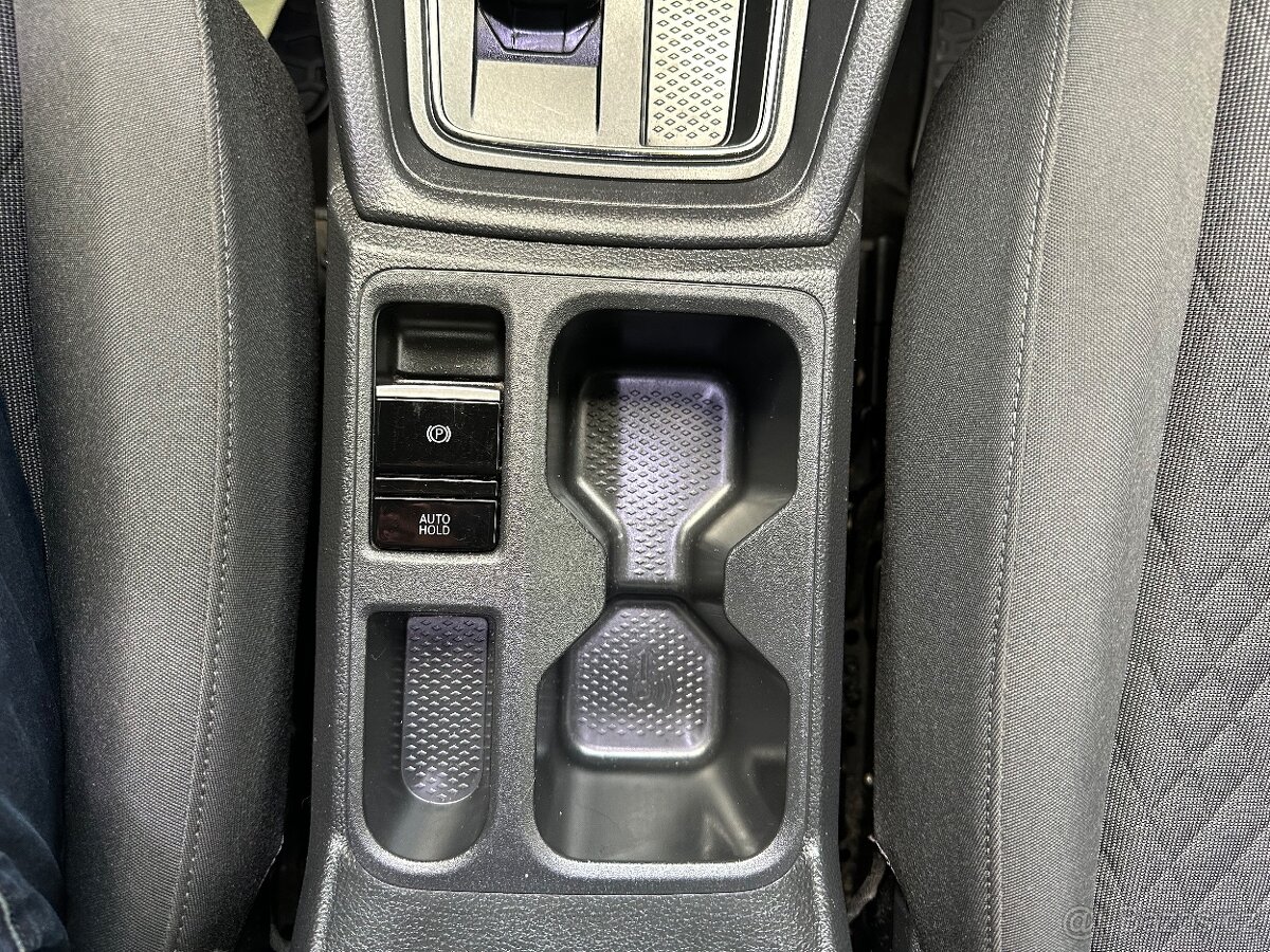 Caddy 2,0Tdi,DSG,1.maj.Čr,tažné,výhřevy,DPH - 19