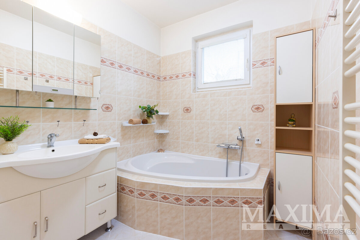 Dům 6 a více o ploše 226 m2 - Otmíče, Otmíče - 19