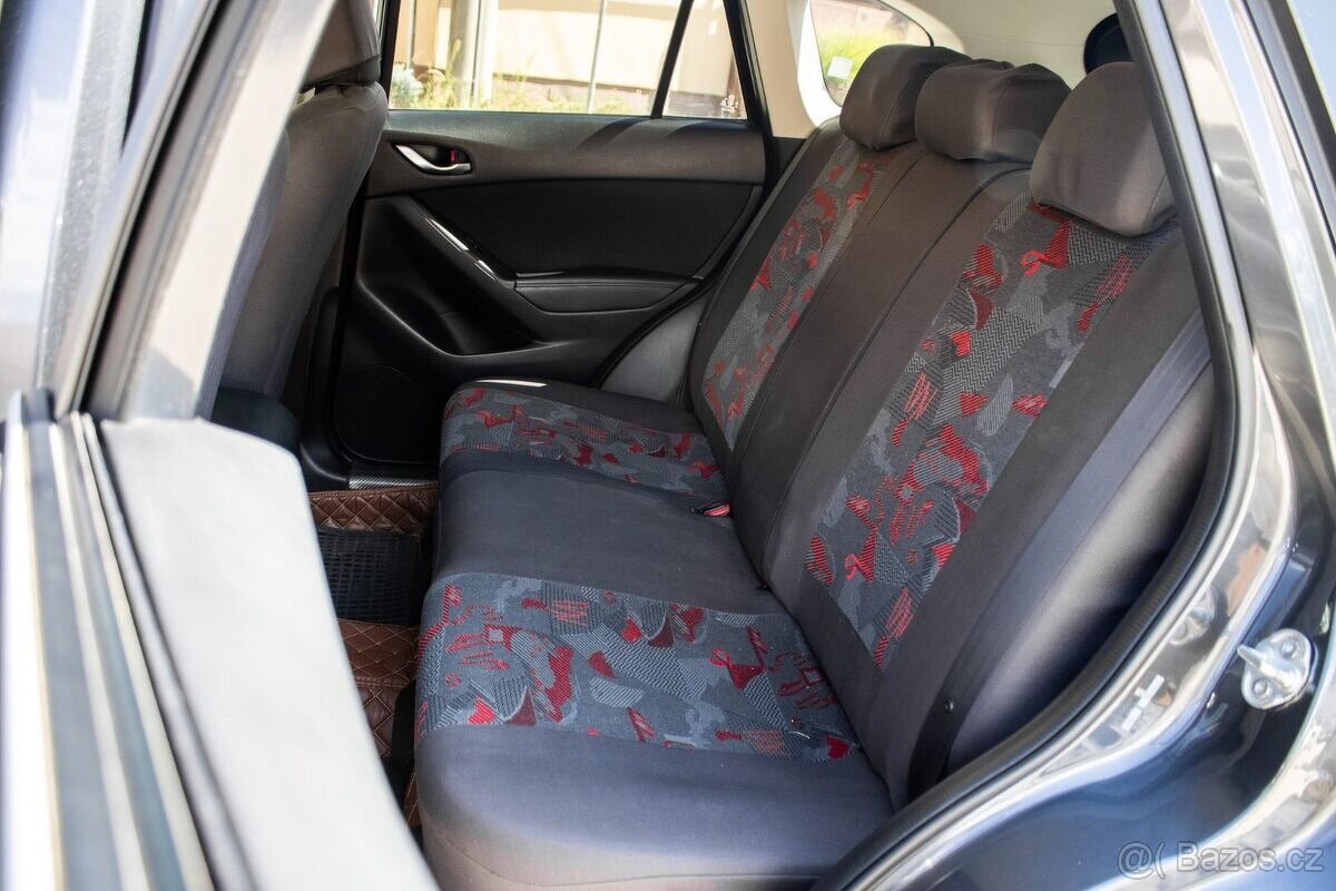 Mazda CX-5 2.2 Skyactiv-D, 110kW (2013) - 19