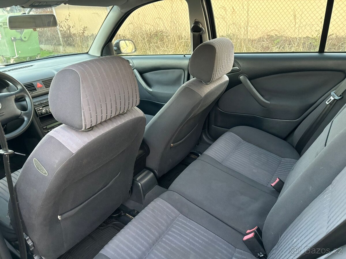 Škoda Octavia combi 1,9TDI 81kw Nová Stk - 19