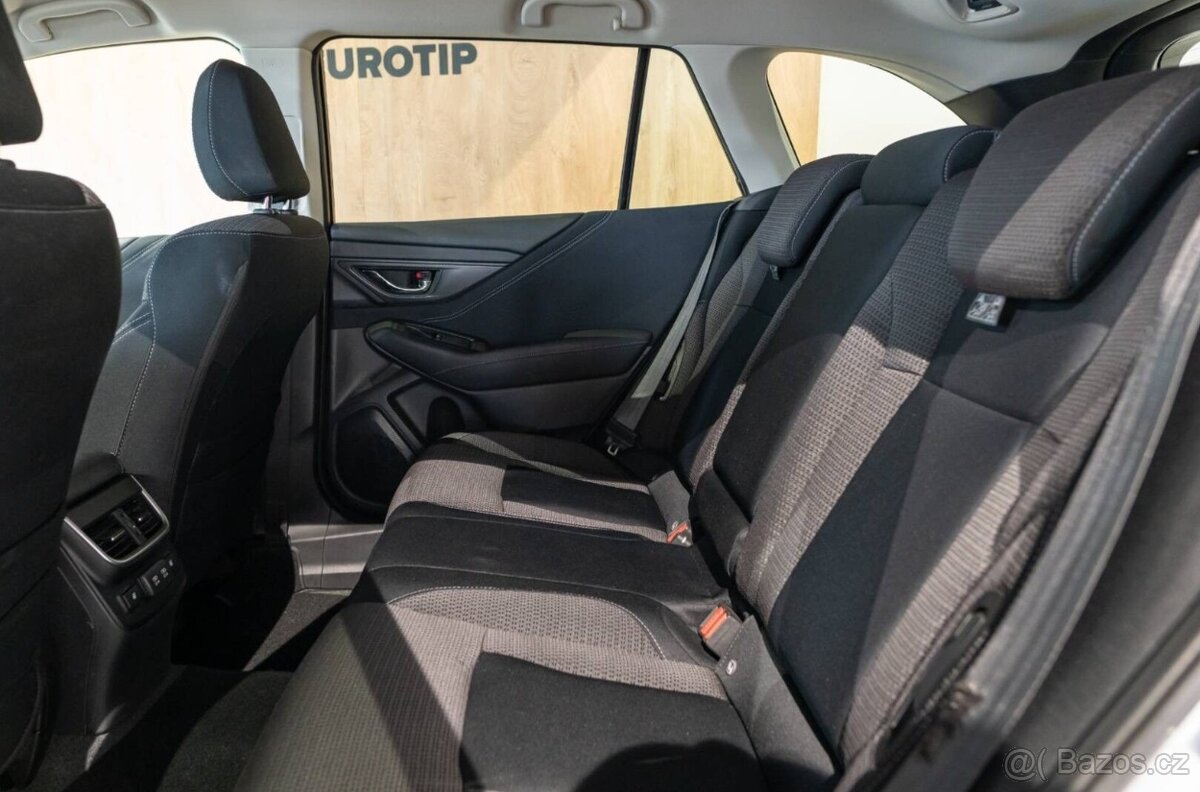 Subaru Outback 2.5i ES Style AWD Lineartronic - 19