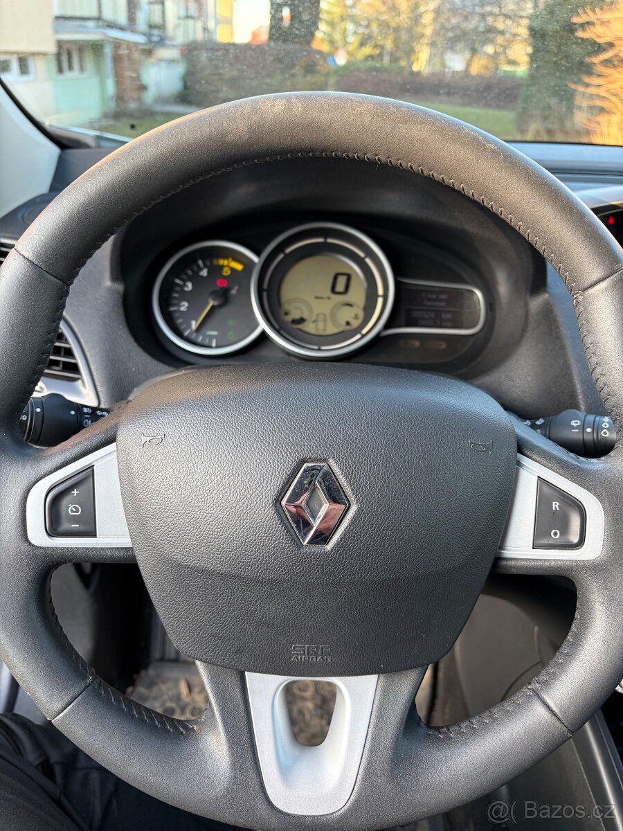 Renault Megane - 19