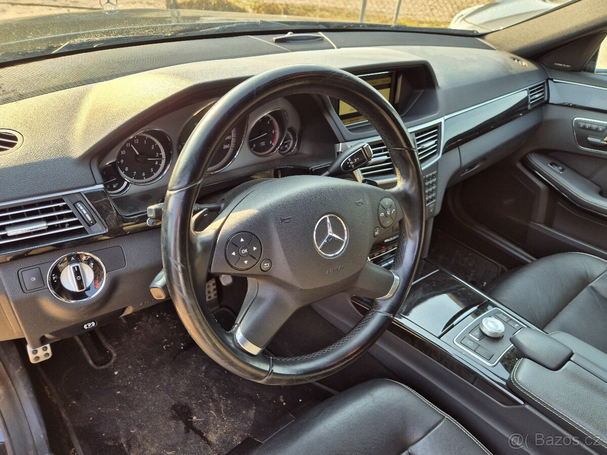 Mercedes E 350 - 19