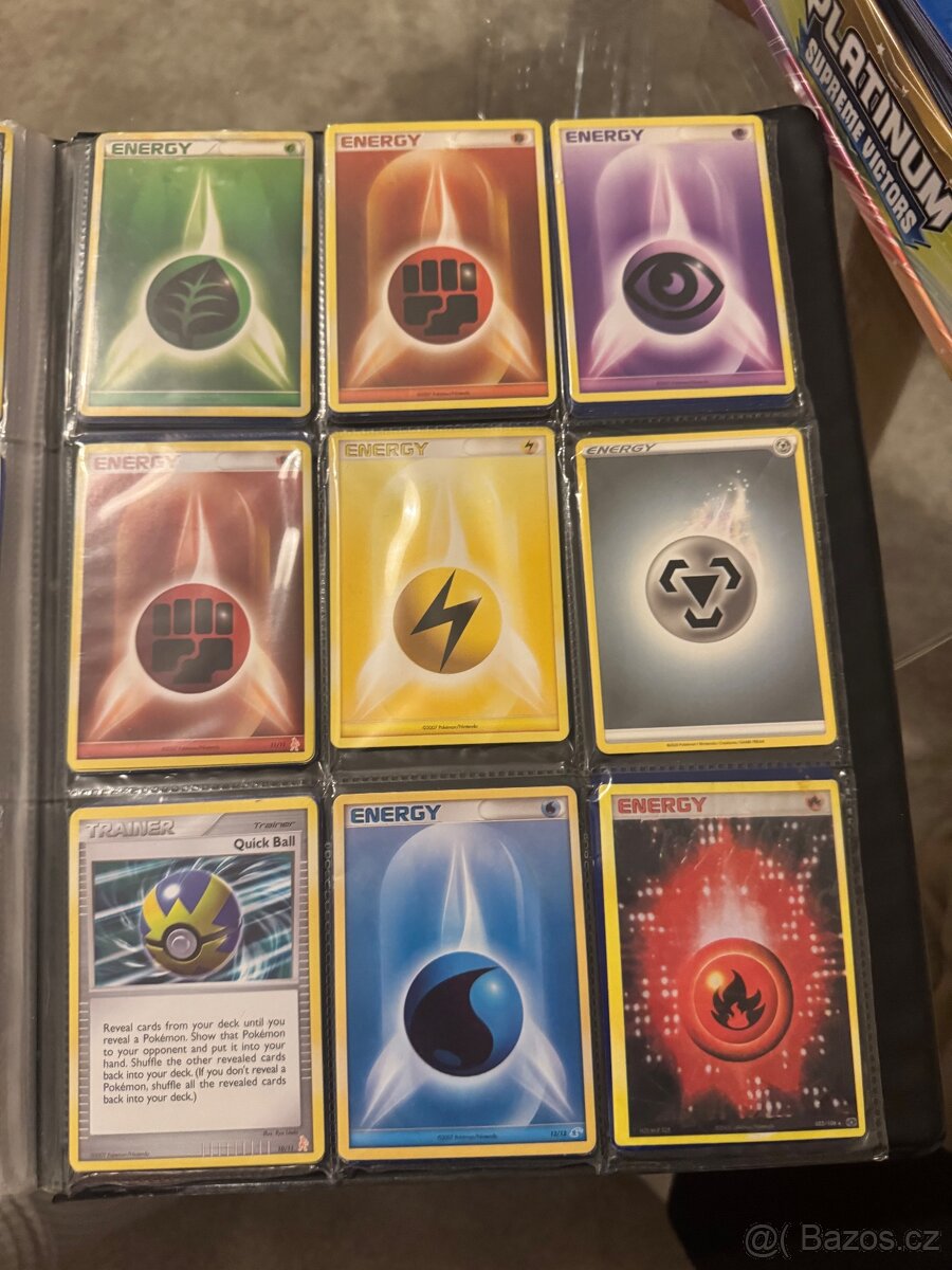 Pokémon kartičky s albem - 19