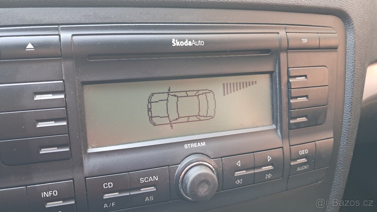 Škoda Octavia 1.6i / 75KW - 19