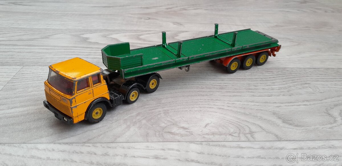 autíčka Siku větší - 19