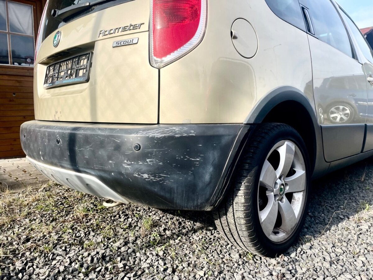 Škoda Roomster 1.2 TSi Scout - 19