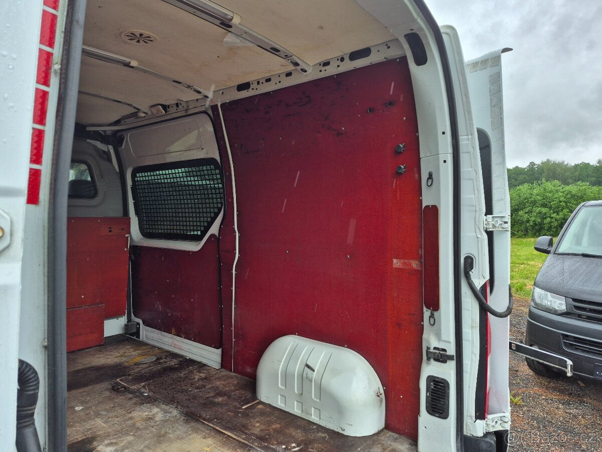 Renault Master L2H2 2,3Dci 135Ps rv. 2015 DPH - 19