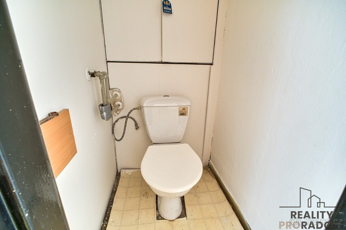 Prodej družstevního bytu 3+1 s lodžií v Ostravě-Porubě - 19