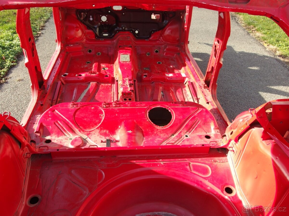 Předek Škoda Octavia I RS - 19