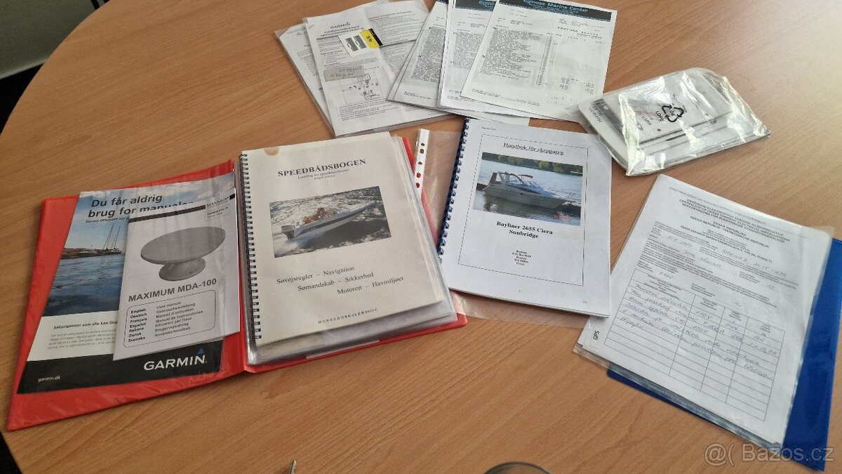 Bayliner Ciera 2655 + vlek 3.5T - posezónní sleva - 19