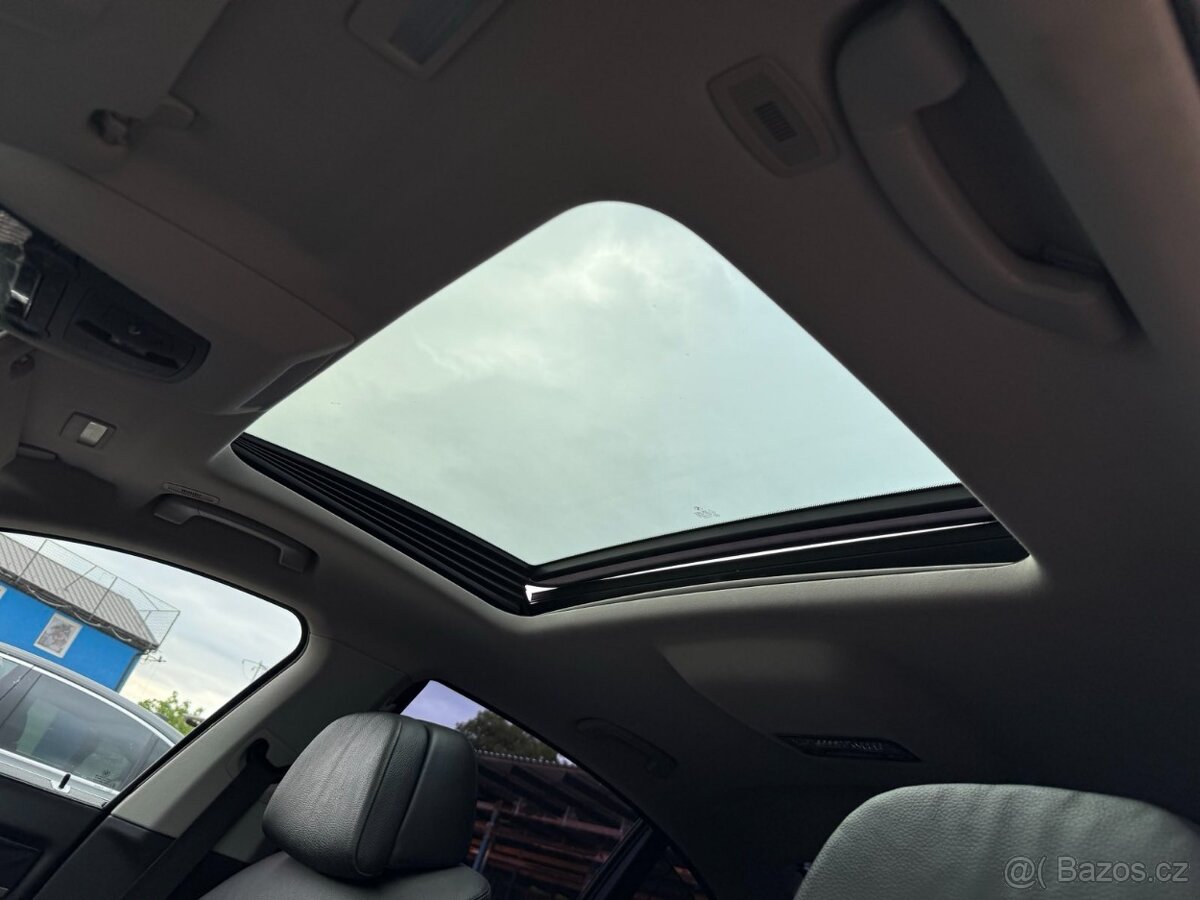 BMW rad 7 730 d F01 - 19